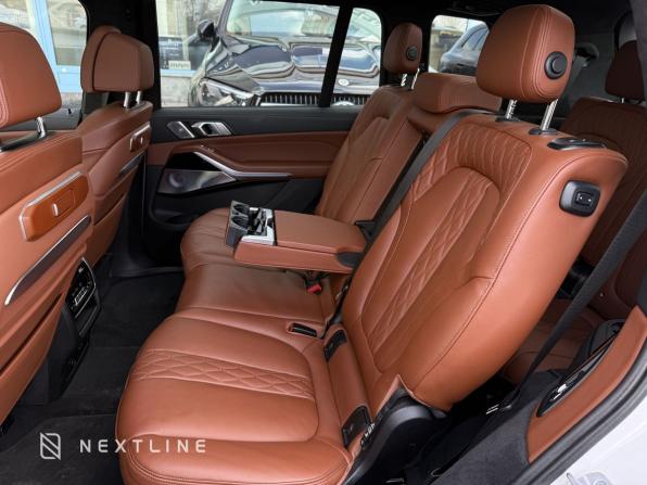 BMW X7 I (G07) Рестайлинг с пробегом 2024 года, цена 13 990 000 рублей, 35650 км, внедорожник, Автокод Объявления