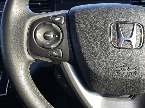 Honda Stepwgn V Рестайлинг с пробегом 2018 года, цена 2 210 000 рублей, 144180 км, минивэн, Автокод Объявления