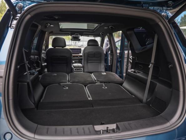 Geely Okavango I Рестайлинг с пробегом 2026 года, цена 3 799 777 рублей, 7263 км, внедорожник, Автокод Объявления