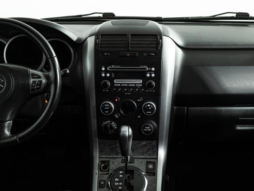 Suzuki Grand Vitara II Рестайлинг Санкт-Петербург  - изображение 15