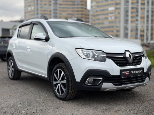 Renault Sandero II Рестайлинг с пробегом 2019 года, цена 1 125 000 рублей, 73392 км, хэтчбек, Автокод Объявления
