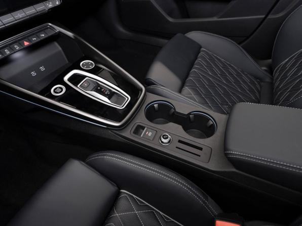 Audi A3 IV (8Y) Рестайлинг с пробегом 2026 года, цена 4 150 000 рублей, 50 км, седан, Автокод Объявления