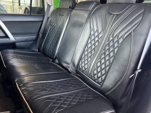 Toyota Land Cruiser Prado 150 Series Рестайлинг 2 с пробегом 2017 года, цена 4 050 000 рублей, 214000 км, внедорожник, Автокод Объявления