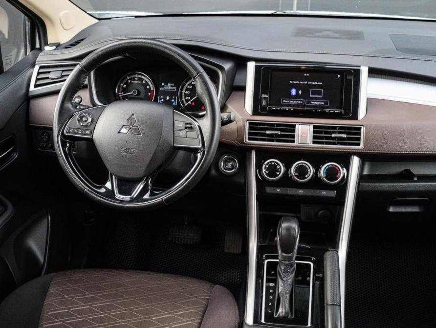 Mitsubishi Xpander I Москва  - изображение 11