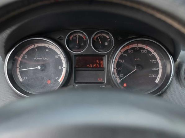 Peugeot 408 I с пробегом 2013 года, цена 650 000 рублей, 315305 км, седан, Автокод Объявления