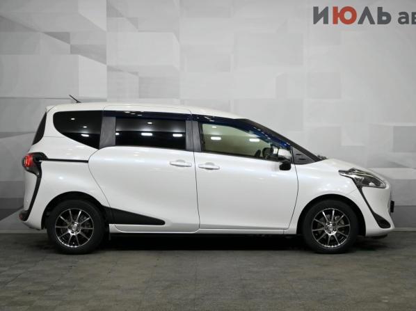 Toyota Sienta II Рестайлинг с пробегом 2018 года, цена 1 550 000 рублей, 100500 км, минивэн, Автокод Объявления