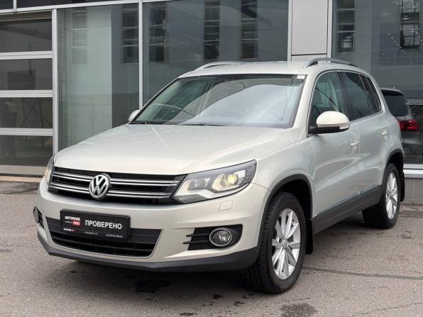 Volkswagen Tiguan I Рестайлинг с пробегом 2012 года, цена 1 495 000 рублей, 107000 км, внедорожник, Автокод Объявления