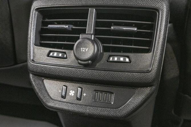 Peugeot 5008 II с пробегом 2020 года, цена 2 249 000 рублей, 179800 км, внедорожник, Автокод Объявления
