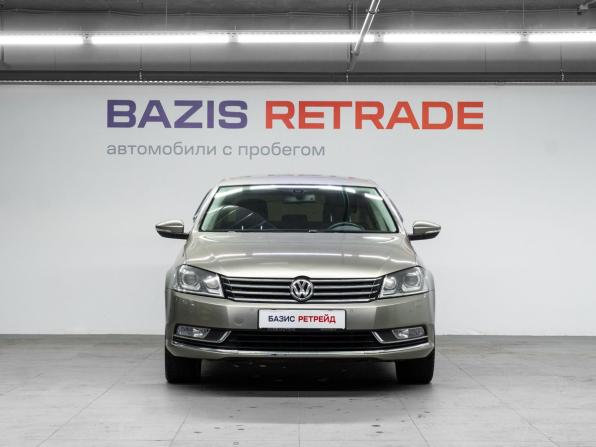 Volkswagen Passat B7 с пробегом 2012 года, цена 800 000 рублей, 172190 км, седан, Автокод Объявления