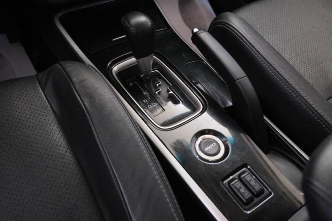 Mitsubishi Outlander III Рестайлинг 2 с пробегом 2017 года, цена 1 999 000 рублей, 112000 км, внедорожник, Автокод Объявления