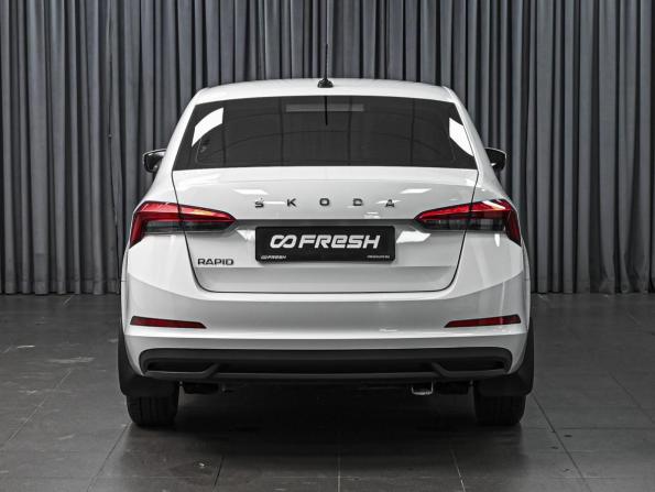 Skoda Rapid II с пробегом 2021 года, цена 1 650 000 рублей, 52741 км, лифтбек, Автокод Объявления