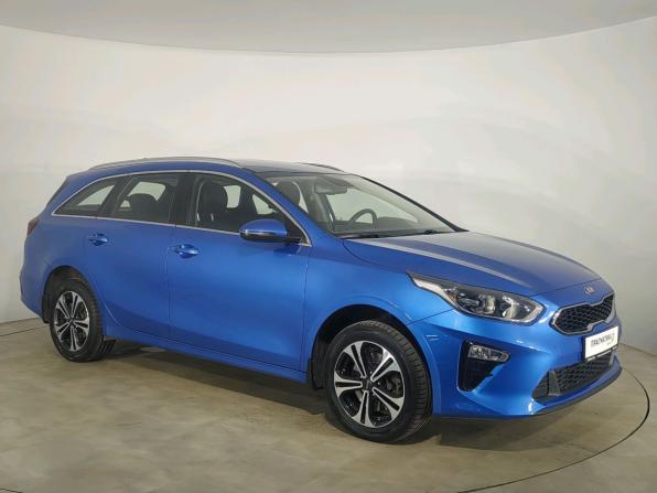 Kia Ceed III с пробегом 2021 года, цена 2 200 000 рублей, 58840 км, универсал, Автокод Объявления