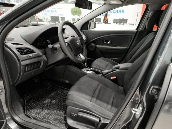 Renault Megane III с пробегом 2011 года, цена 450 000 рублей, 465305 км, хэтчбек, Автокод Объявления
