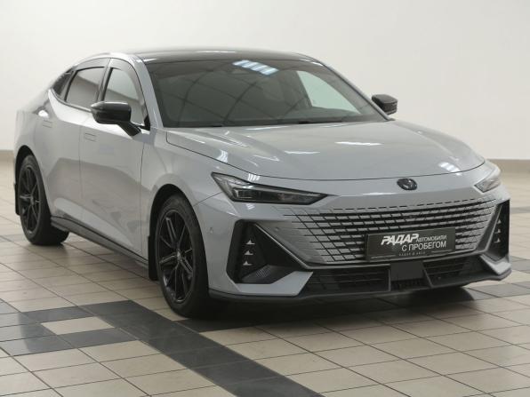 Changan UNI-V I с пробегом 2024 года, цена 2 159 000 рублей, 46500 км, лифтбек, Автокод Объявления