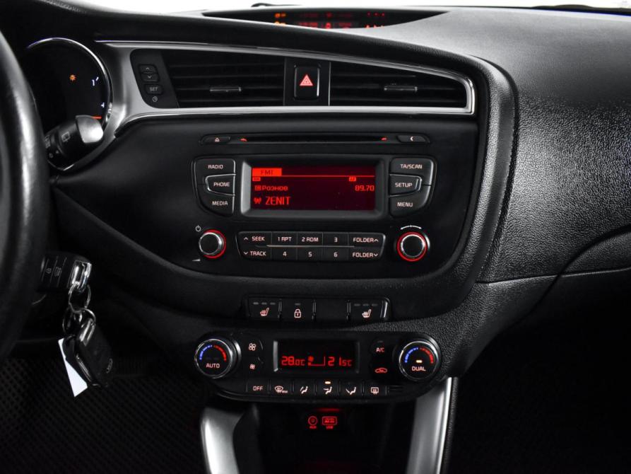 Kia Ceed II Рестайлинг Санкт-Петербург  - изображение 18