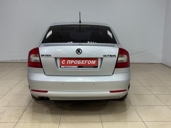 Skoda Octavia II (A5) Рестайлинг с пробегом 2011 года, цена 745 000 рублей, 255197 км, лифтбек, Автокод Объявления