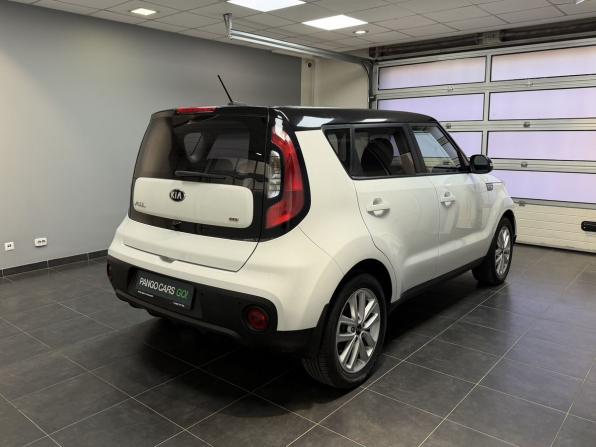 Kia Soul II Рестайлинг с пробегом 2017 года, цена 1 700 000 рублей, 86948 км, хэтчбек, Автокод Объявления