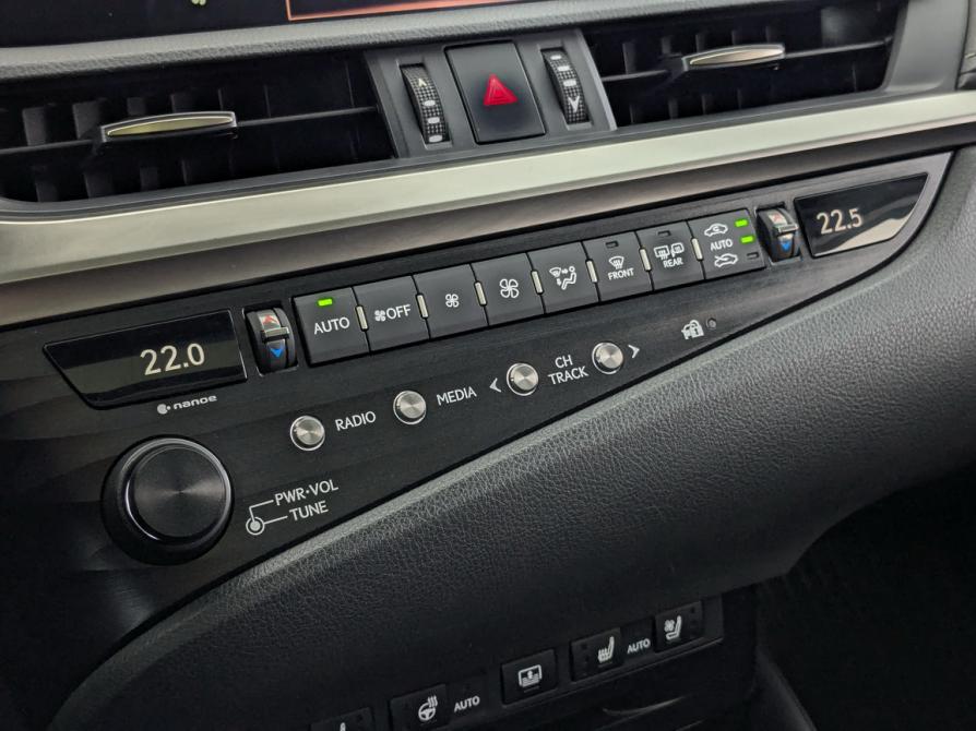 Lexus ES VII Москва  - изображение 27