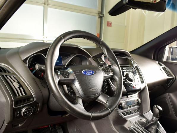 Ford Focus III с пробегом 2012 года, цена 849 999 рублей, 172833 км, универсал, Автокод Объявления