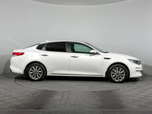 Kia Optima IV с пробегом 2018 года, цена 1 690 000 рублей, 111830 км, седан, Автокод Объявления