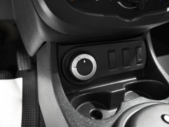 Renault Duster I Рестайлинг с пробегом 2017 года, цена 1 295 000 рублей, 113521 км, внедорожник, Автокод Объявления