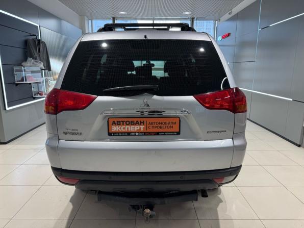 Mitsubishi Pajero Sport II с пробегом 2011 года, цена 1 399 000 рублей, 250000 км, внедорожник, Автокод Объявления