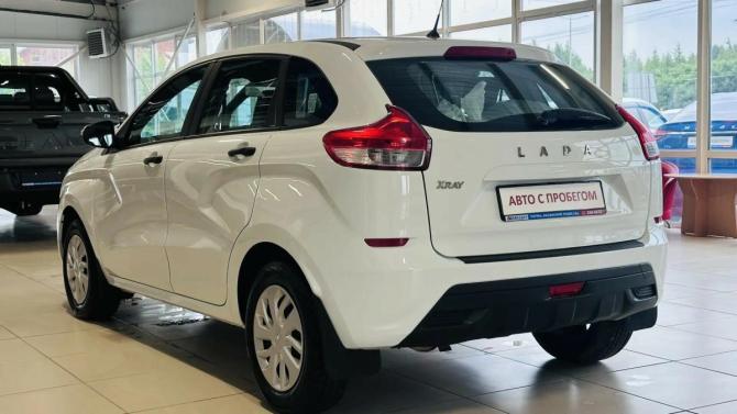 Lada (ВАЗ) XRAY I с пробегом 2018 года, цена 768 000 рублей, 122000 км, хэтчбек, Автокод Объявления