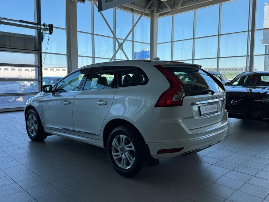 Volvo XC60 I Рестайлинг Москва  - изображение 7
