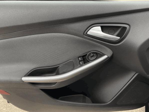 Ford Focus III с пробегом 2011 года, цена 699 000 рублей, 242606 км, хэтчбек, Автокод Объявления