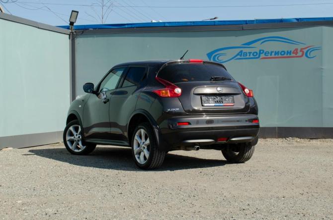 Nissan Juke I с пробегом 2012 года, цена 950 000 рублей, 170000 км, внедорожник, Автокод Объявления