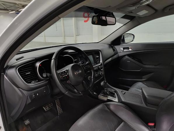 Kia Optima III Рестайлинг с пробегом 2015 года, цена 1 300 000 рублей, 204298 км, седан, Автокод Объявления