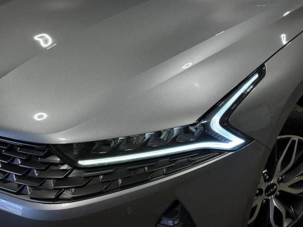 Kia K5 III с пробегом 2022 года, цена 2 575 000 рублей, 88704 км, седан, Автокод Объявления