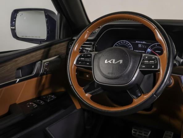 Kia Mohave I Рестайлинг 2 с пробегом 2022 года, цена 5 600 000 рублей, 53272 км, внедорожник, Автокод Объявления