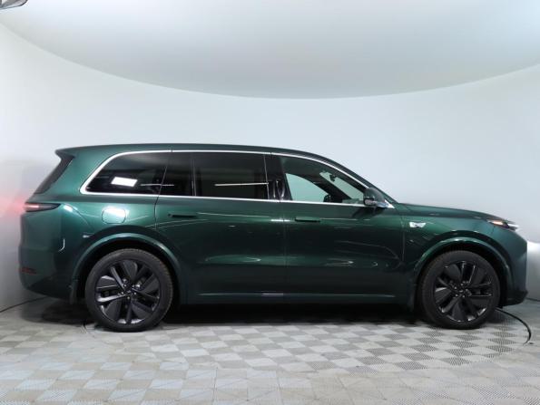 Li Auto (Lixiang) L9 I с пробегом 2023 года, цена 5 100 000 рублей, 92128 км, внедорожник, Автокод Объявления