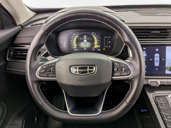 Geely Atlas Pro с пробегом 2023 года, цена 2 090 000 рублей, 57572 км, внедорожник, Автокод Объявления