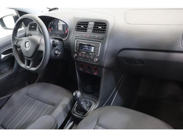Volkswagen Polo V Рестайлинг с пробегом 2018 года, цена 1 089 000 рублей, 135016 км, седан, Автокод Объявления