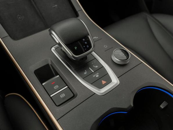 Omoda C5 I с пробегом 2022 года, цена 1 840 000 рублей, 32672 км, внедорожник, Автокод Объявления