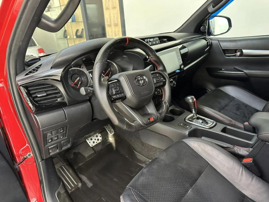 Toyota Hilux VIII Рестайлинг Барнаул  - изображение 24