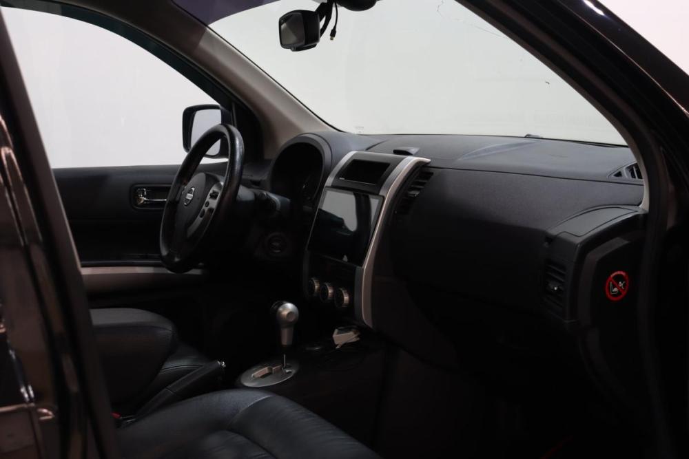 Nissan X-Trail II Рестайлинг Сургут  - изображение 17