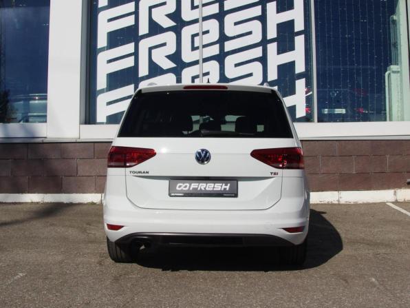 Volkswagen Touran II с пробегом 2016 года, цена 1 579 000 рублей, 87211 км, компактвэн, Автокод Объявления