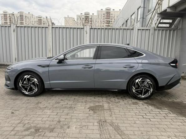 Hyundai Sonata VIII (DN8) Рестайлинг с пробегом 2025 года, цена 4 499 000 рублей, 1750 км, седан, Автокод Объявления
