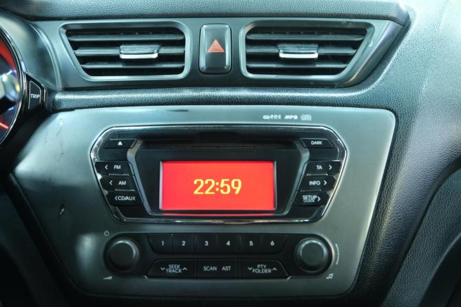 Kia Rio III с пробегом 2013 года, цена 599 000 рублей, 306000 км, седан, Автокод Объявления