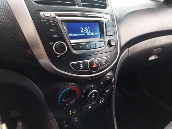 Hyundai Solaris I Рестайлинг с пробегом 2014 года, цена 945 000 рублей, 143155 км, седан, Автокод Объявления