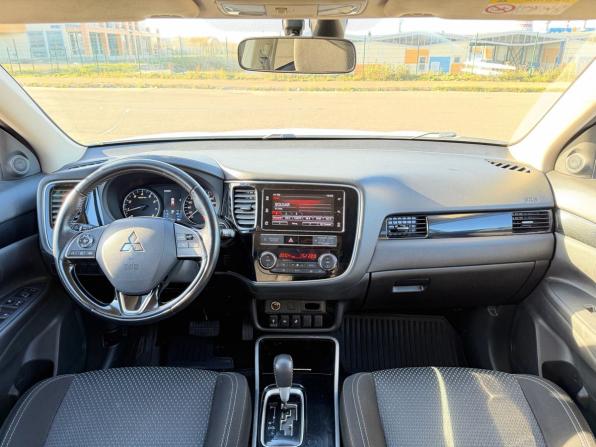 Mitsubishi Outlander III Рестайлинг 3 с пробегом 2018 года, цена 1 830 000 рублей, 173149 км, внедорожник, Автокод Объявления