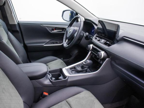 Toyota RAV4 V (XA50) с пробегом 2024 года, цена 3 880 000 рублей, 23598 км, внедорожник, Автокод Объявления