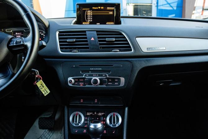 Audi Q3 I (8U) с пробегом 2013 года, цена 1 625 000 рублей, 179151 км, внедорожник, Автокод Объявления