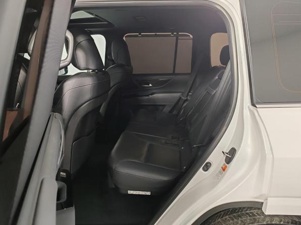 Lexus LX IV с пробегом 2022 года, цена 15 800 000 рублей, 30601 км, внедорожник, Автокод Объявления