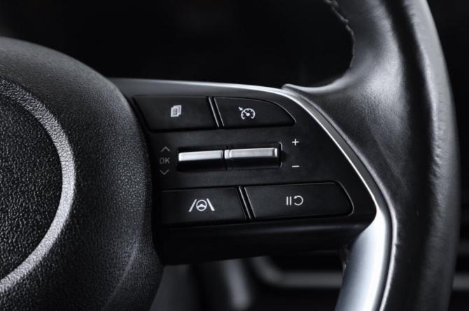 Hyundai Elantra VII (CN7) с пробегом 2020 года, цена 1 899 000 рублей, 28000 км, седан, Автокод Объявления