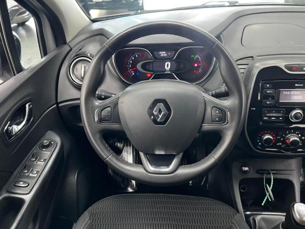 Renault Kaptur I с пробегом 2019 года, цена 1 499 000 рублей, 135894 км, внедорожник, Автокод Объявления