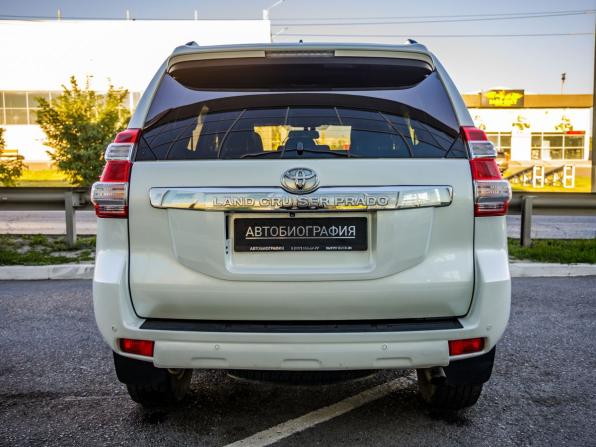 Toyota Land Cruiser Prado 150 Series Рестайлинг 1 с пробегом 2015 года, цена 3 998 000 рублей, 135004 км, внедорожник, Автокод Объявления